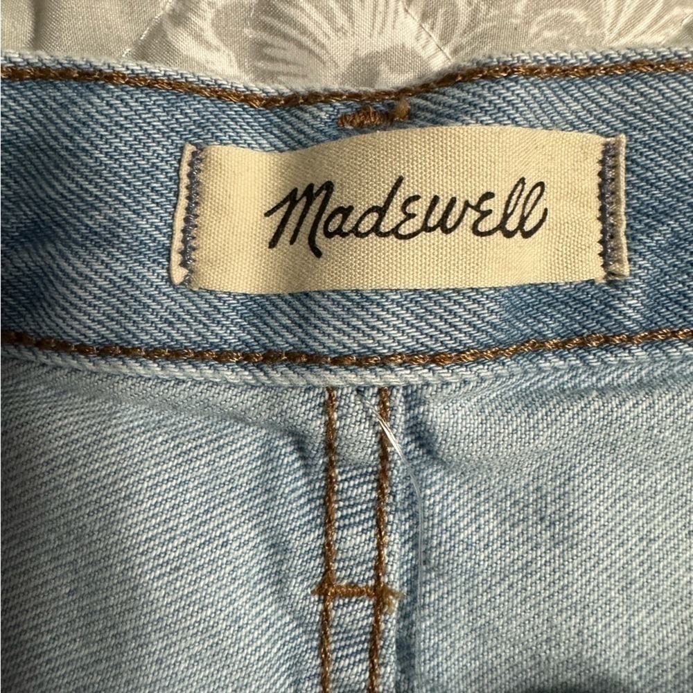 Madewell Relaxed Denim Shorts, Size 28 (v) - Picture 5 of 8